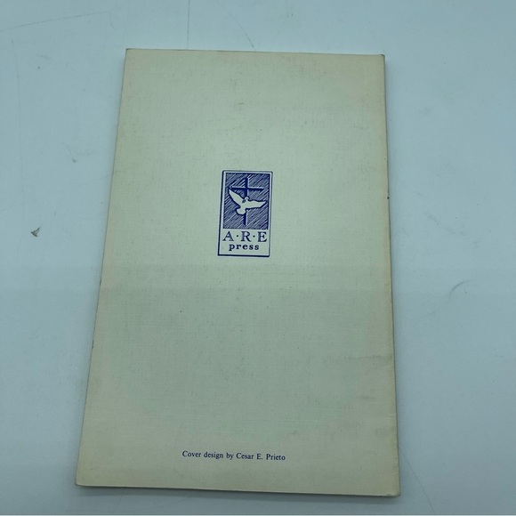 Understand and Develop Your ESP Book 1977 - Picture 7 of 7